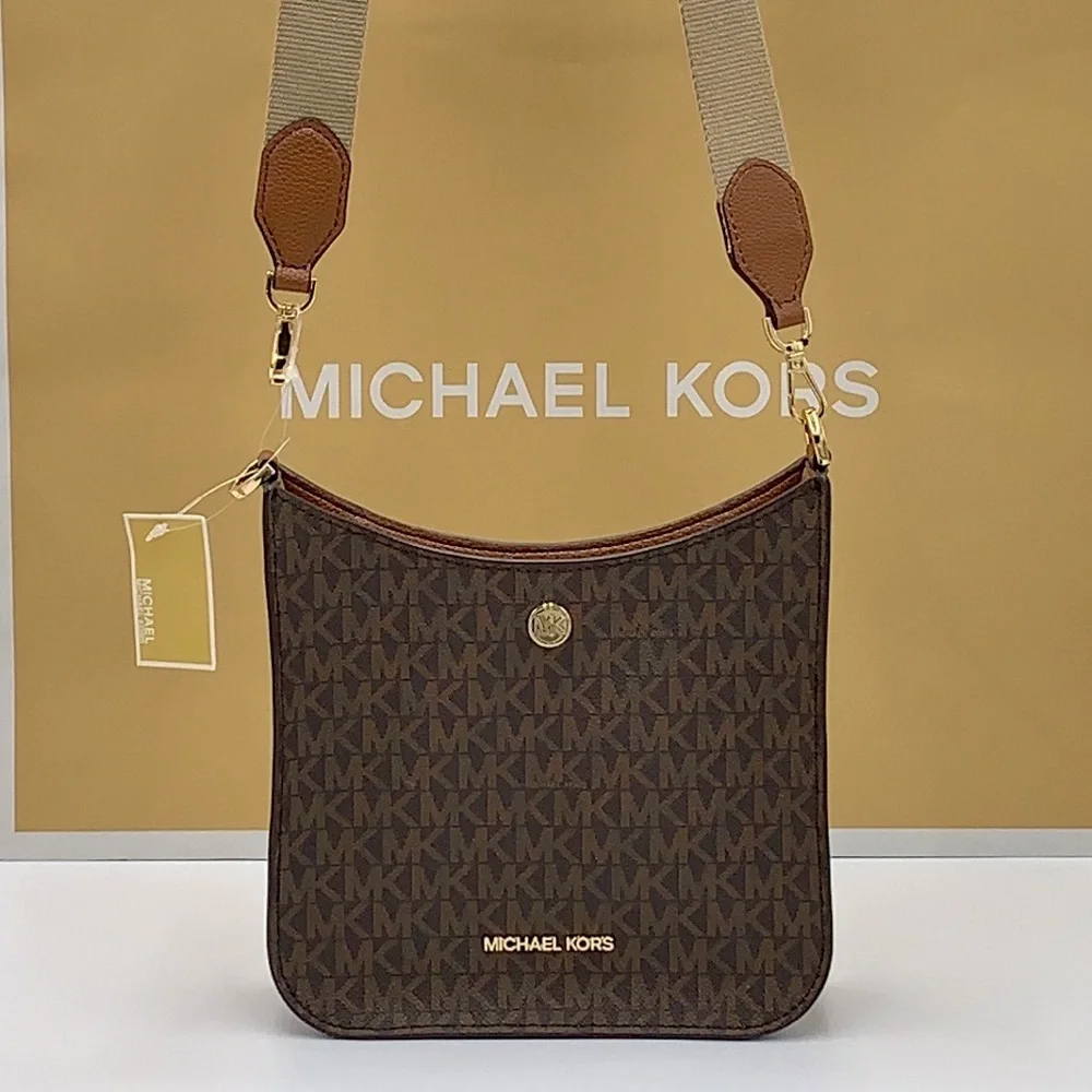 MICHAEL KORS Briley Small Logo Messenger Bag BROWN SIGNATURE COLOR